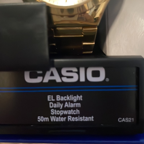 Men’s Casio watch - Picture 2 of 6